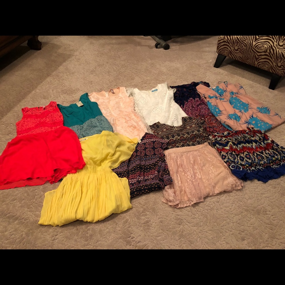 Junior dresses - Picture 2 of 2